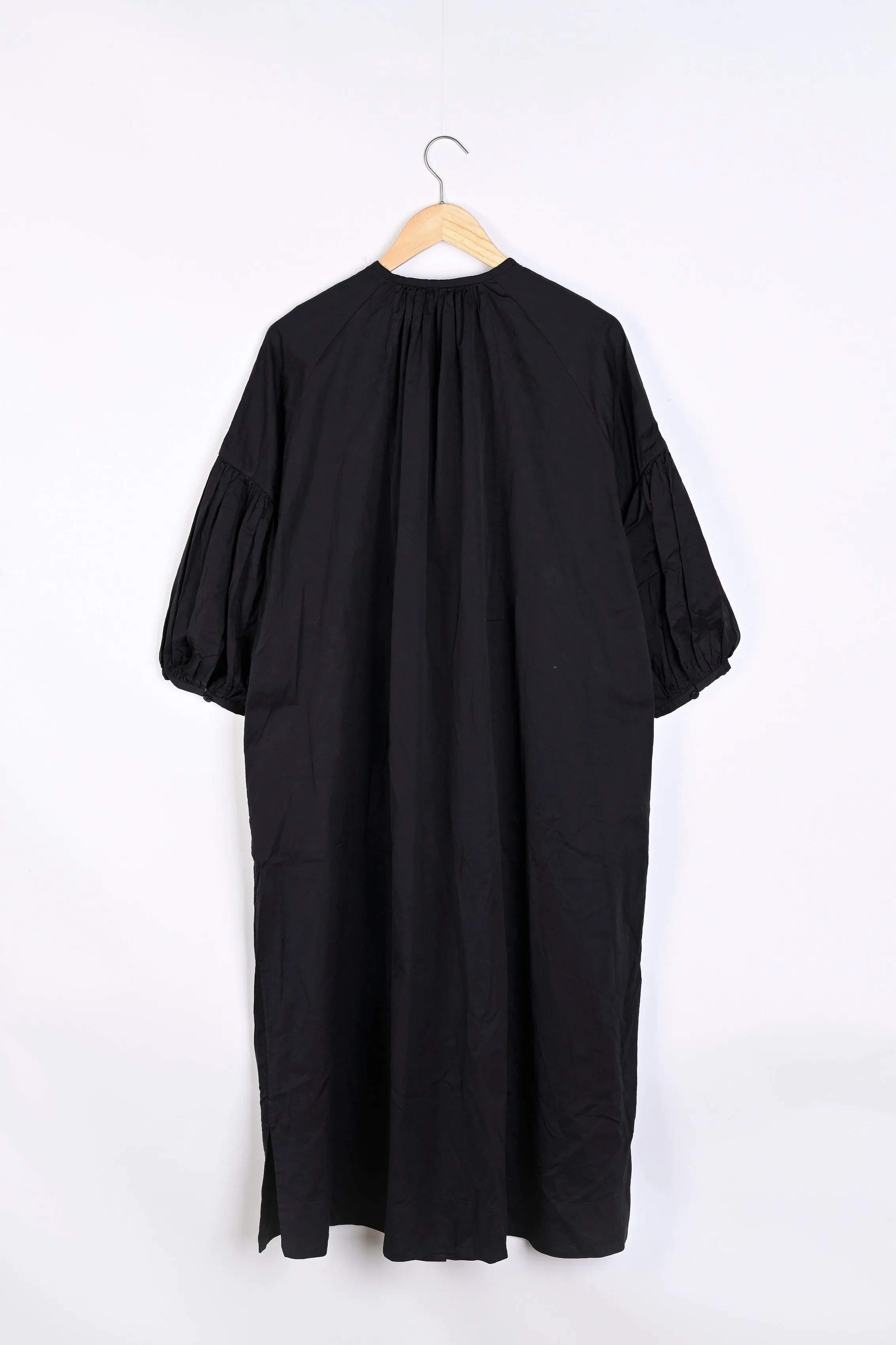 3 BY 3 DRESS - PAPER SAT - BLACK