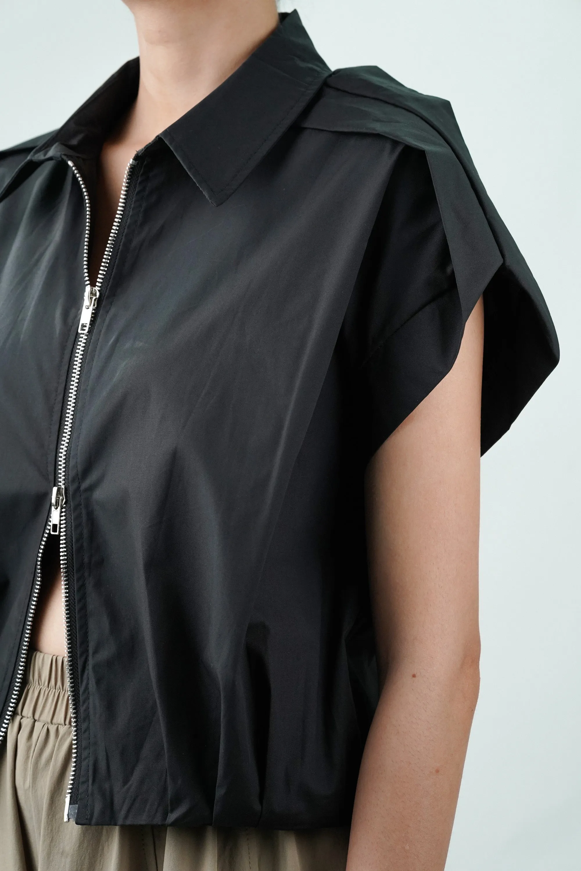 Black Double Zipper Pleated Hem Top