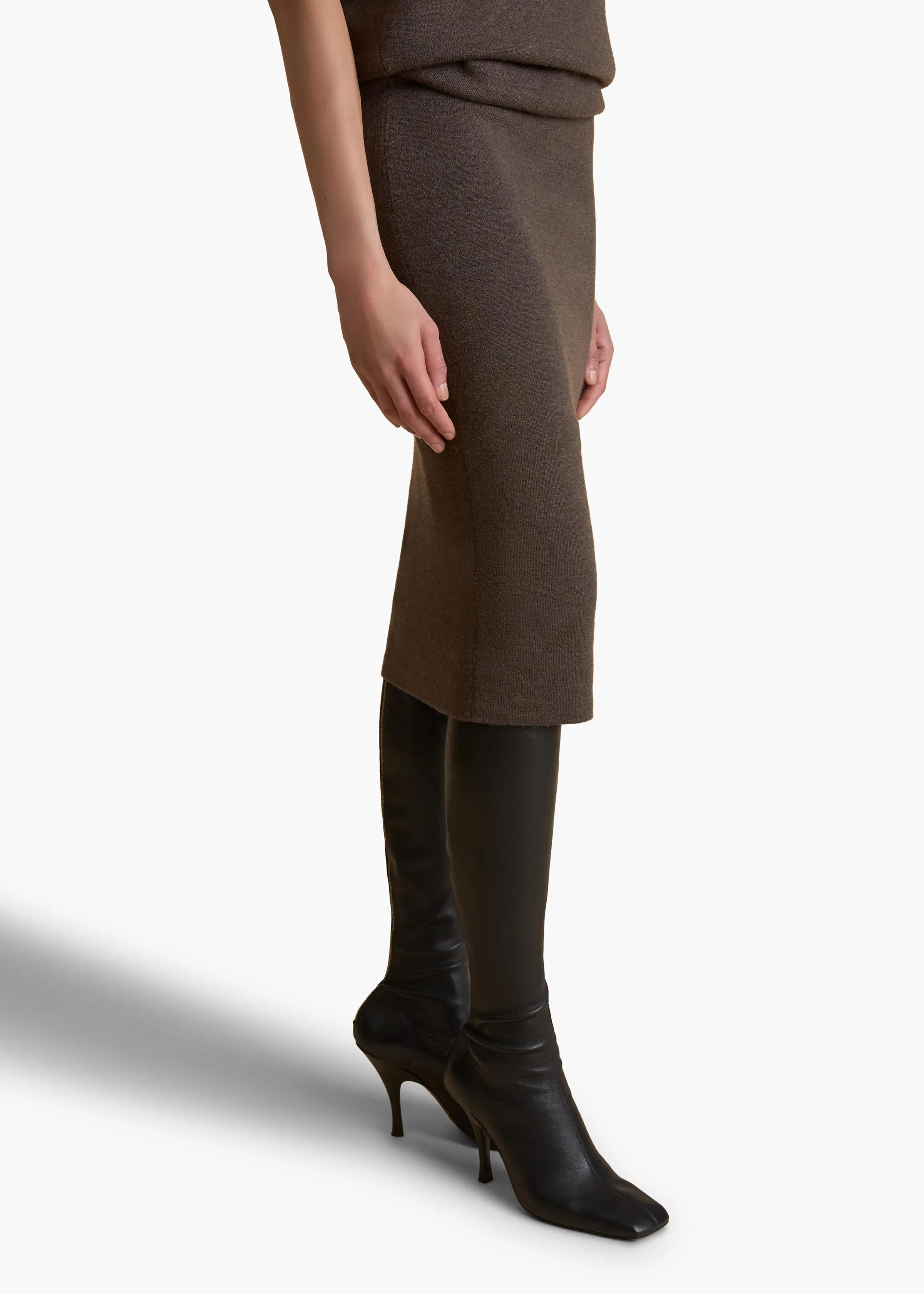 Callas Dress in Grapeseed