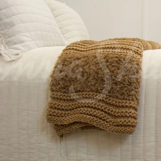 Plush Knit Throw ~ Camel