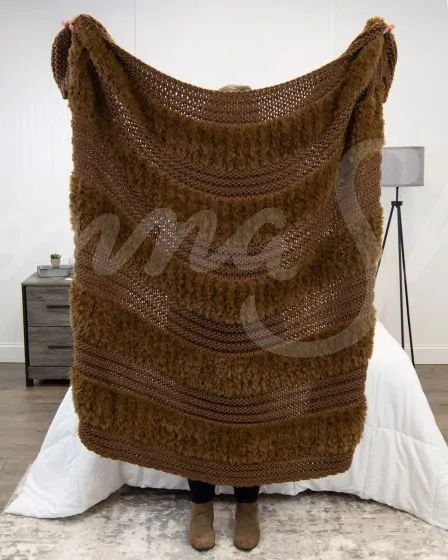 Plush Knit Throw ~ Coffee