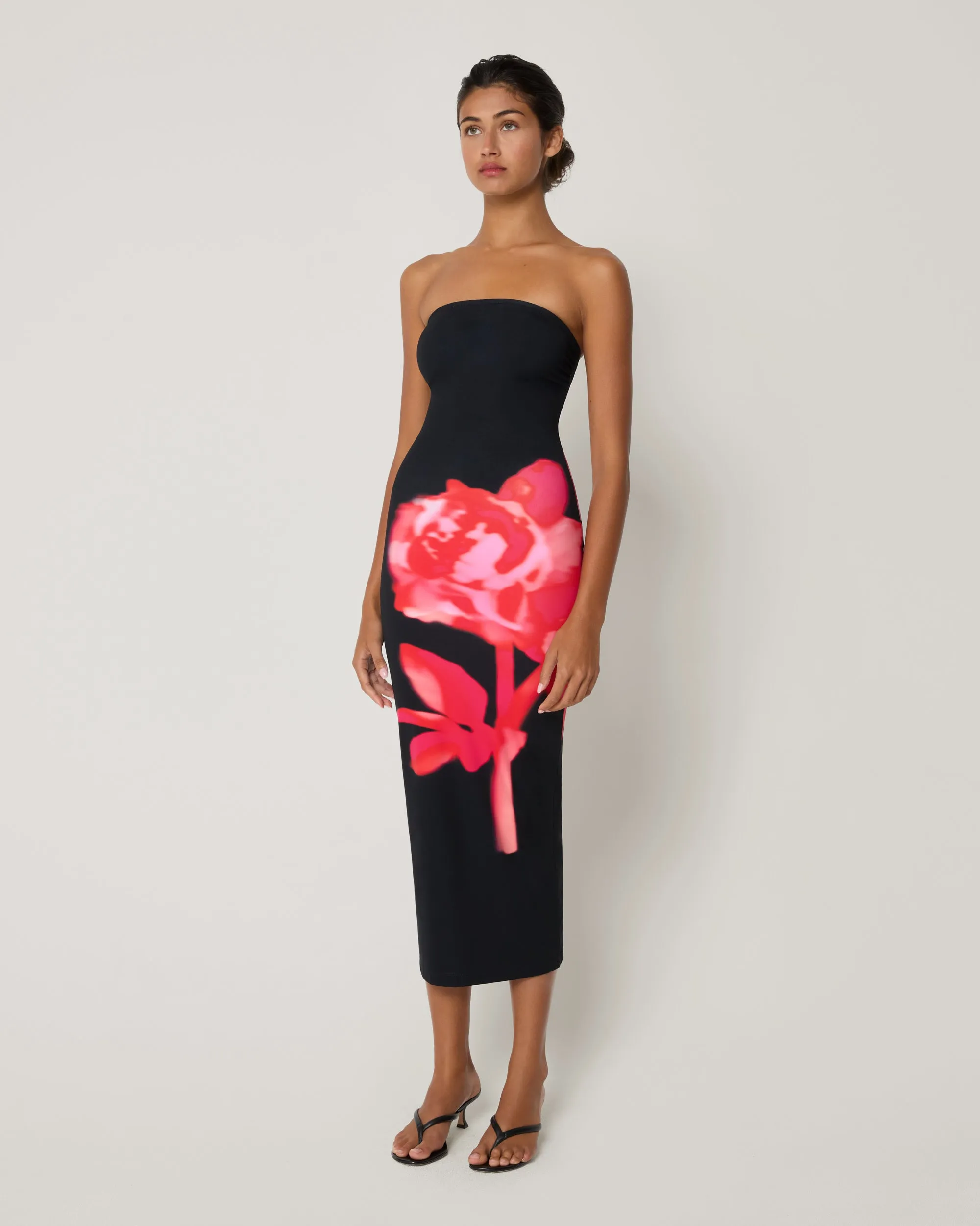 Smooth Stretch Strapless Midi Dress | Black Peony