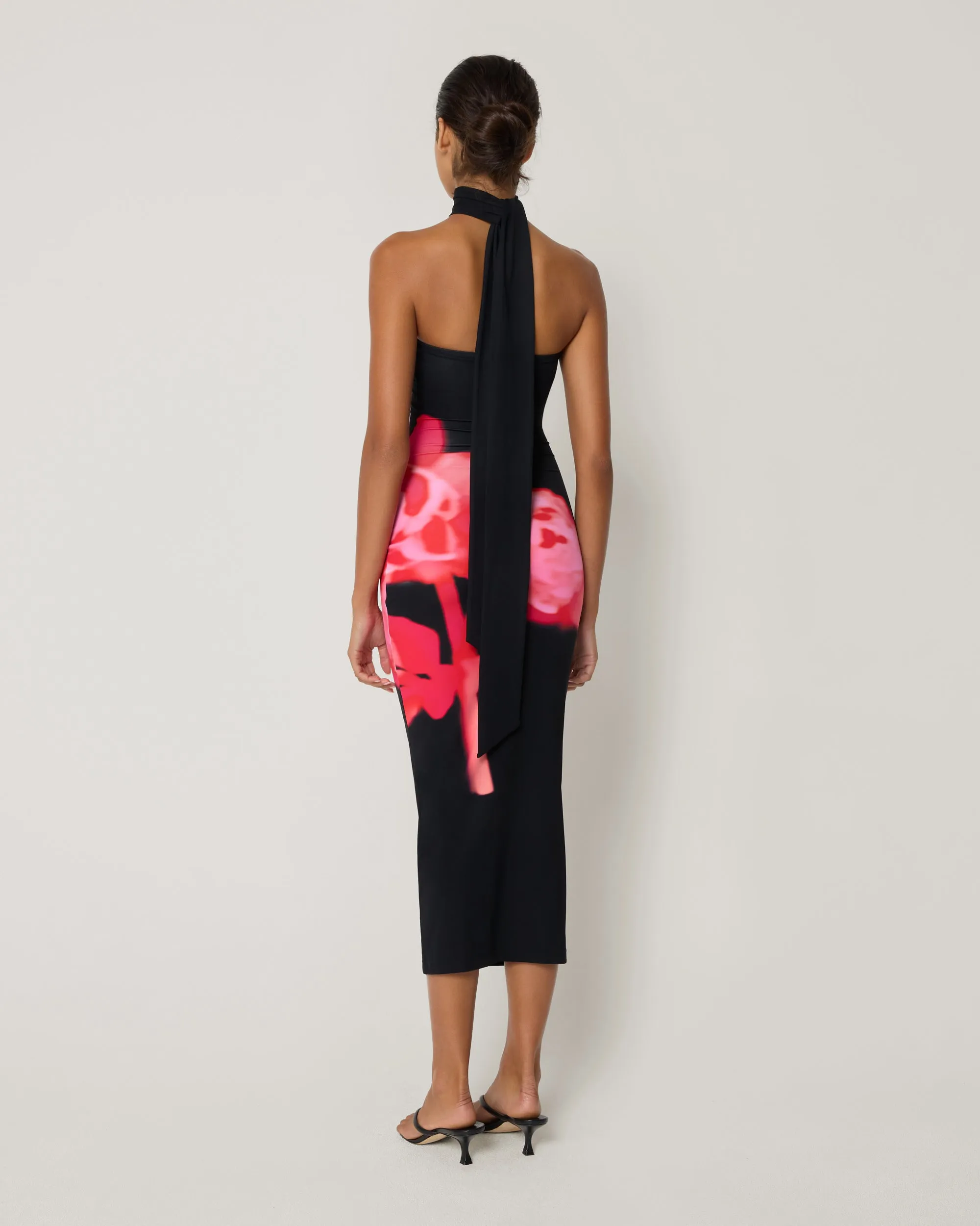 Smooth Stretch Strapless Midi Dress | Black Peony