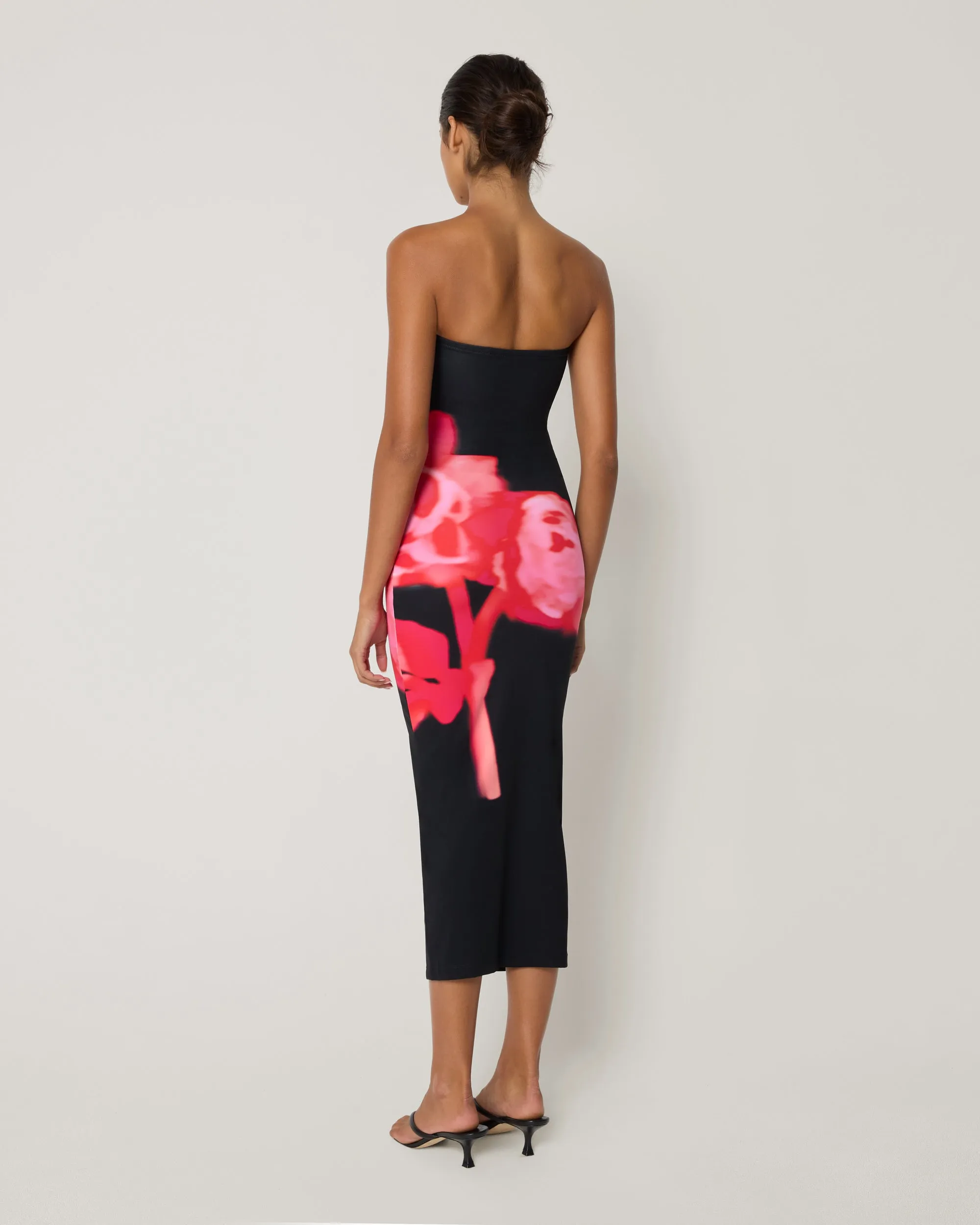 Smooth Stretch Strapless Midi Dress | Black Peony