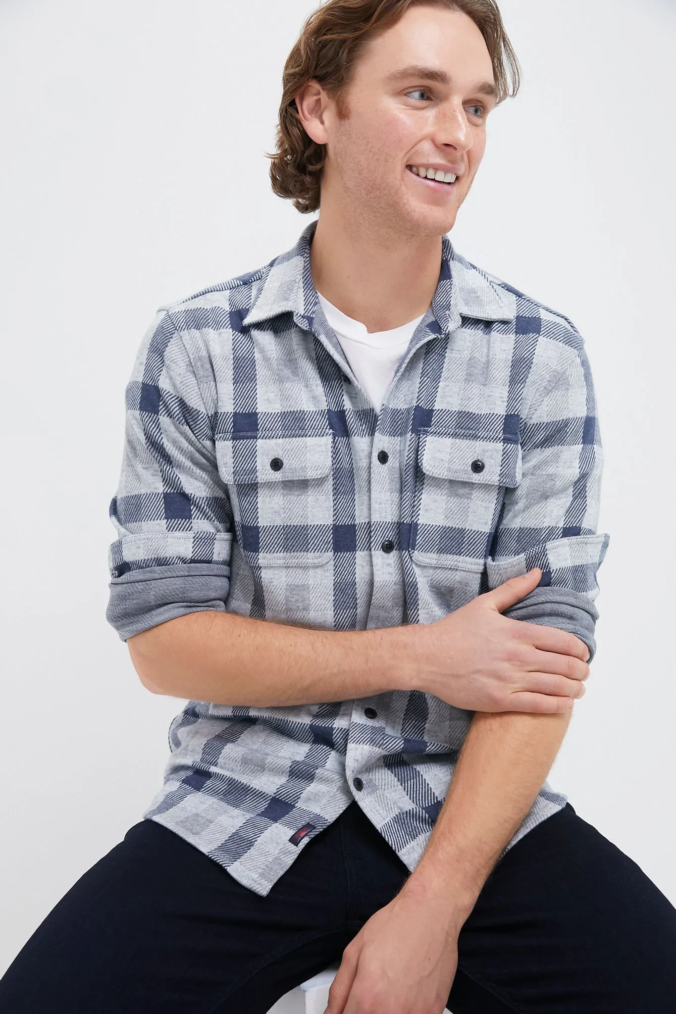 Snowy Night Check Legend Sweater Shirt