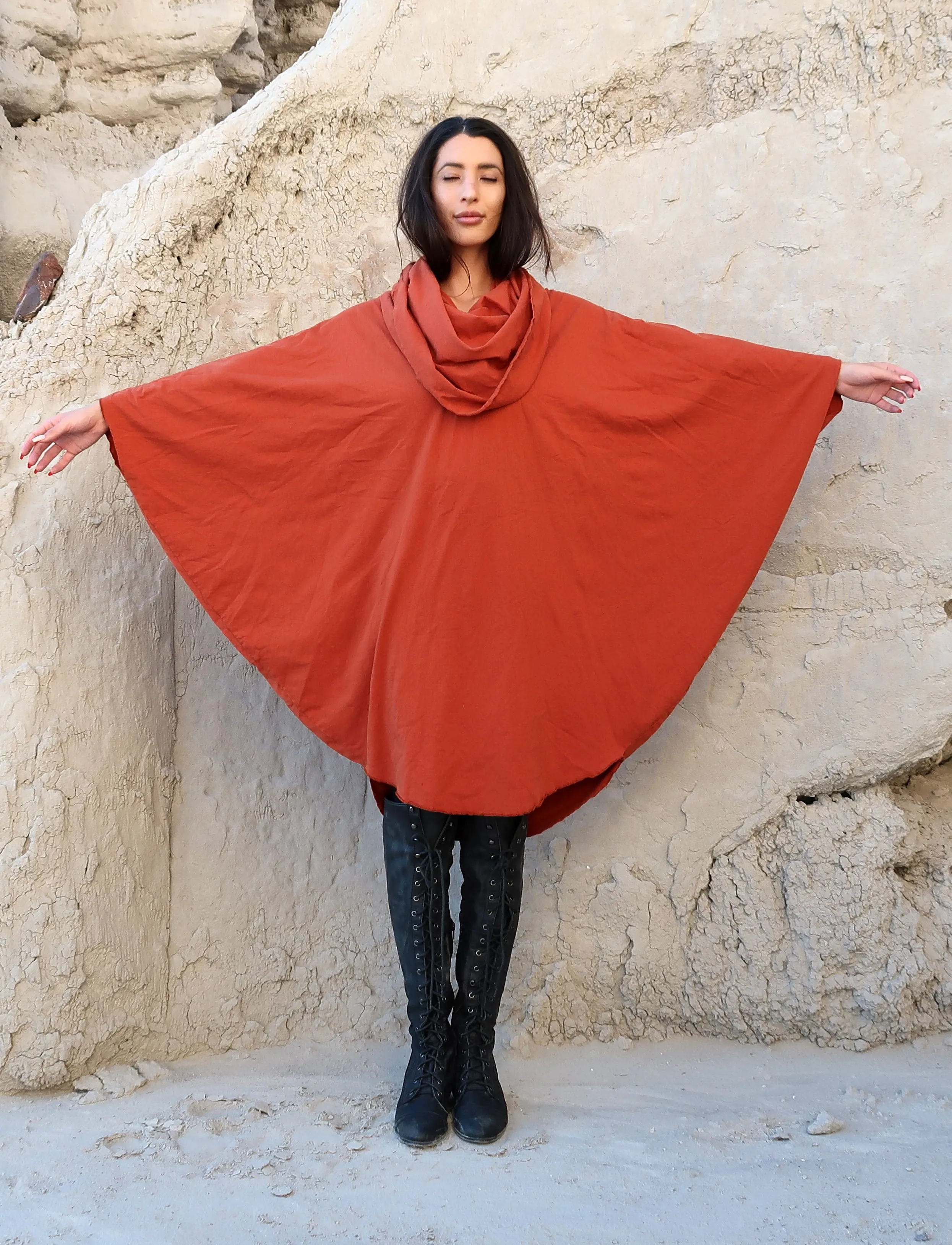 Super Cowl Aphrodite Short Kaftan