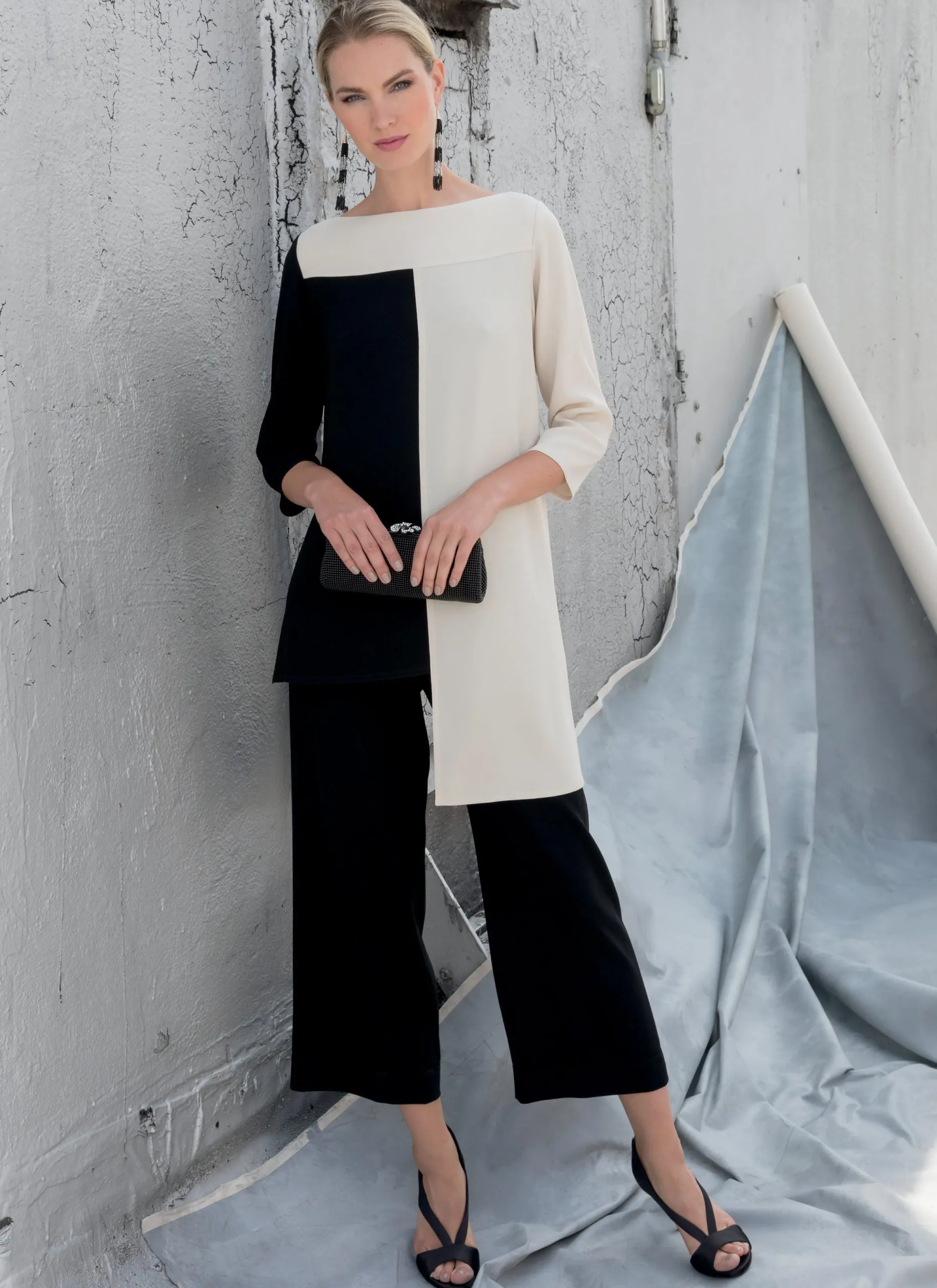 Vogue Pattern V1581 Misses' Tunic and Pants